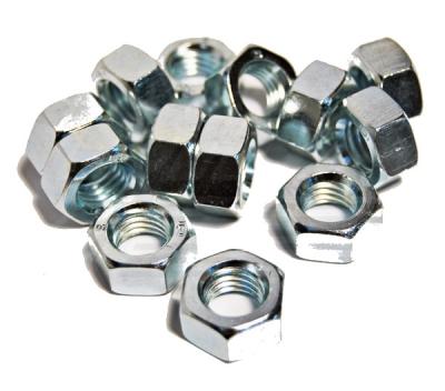 Nakrętka ocynkowana klasa 8.8 din 934 m-36                  