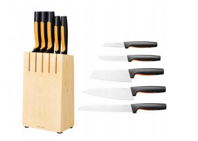 Zestaw 5 noży w bloku                                       