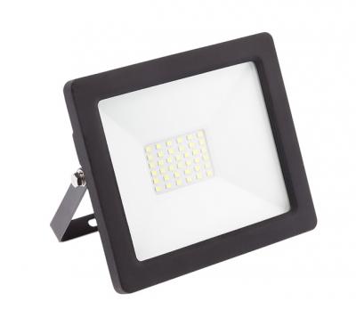 naswietlacz-led-70w-ac220-240v-5060-hz-ip65-6400k-czarny.JPG