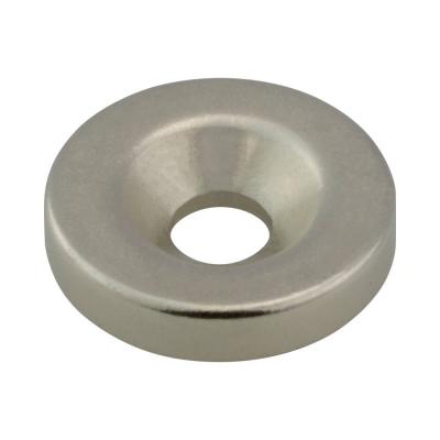 magnes-neodymowy-okragly-stahl-143mm-z-otworem-84mm-5szt.JPG